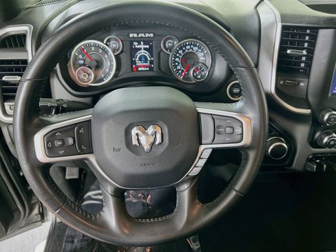 Used 2024 RAM 2500 Big Horn AWD/4WD image 11