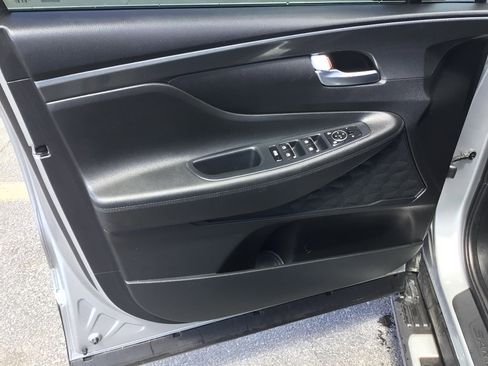 Used 2022 Hyundai Santa Fe XRT FWD image 9
