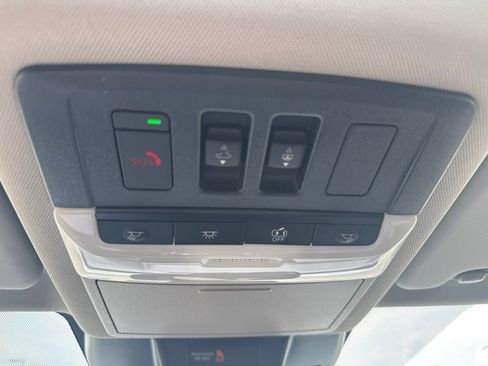 New 2026 Nissan Rogue Platinum AWD/4WD image 16
