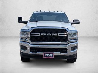 Used 2022 RAM 3500 Tradesman w/ Chrome Appearance Group AWD/4WD video 2
