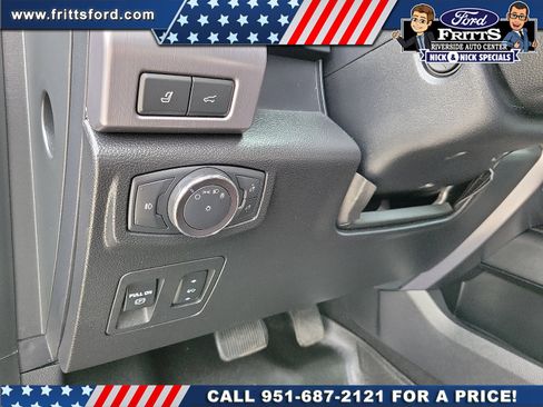 Certified 2018 Ford Expedition Platinum image 12