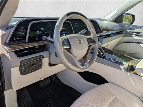 Used 2021 Cadillac Escalade ESV Sport Platinum image 10