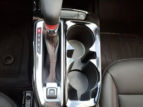 Used 2025 Chevrolet Trax RS w/ Driver Confidence Package image 12