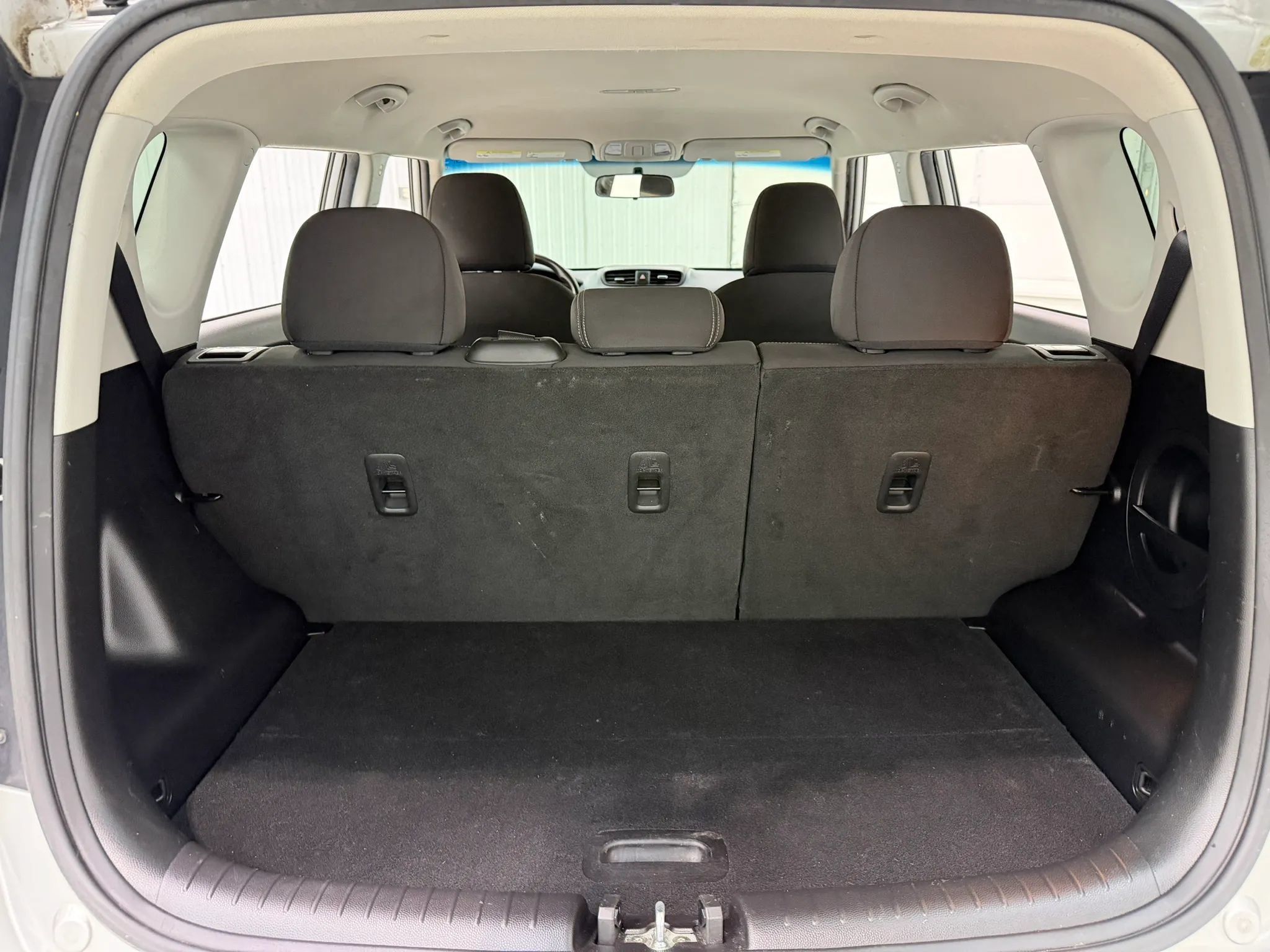 Used 2018 Kia Soul FWD image 17