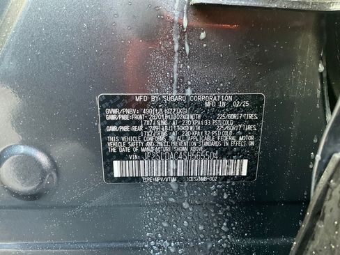 Certified 2025 Subaru Forester image 32