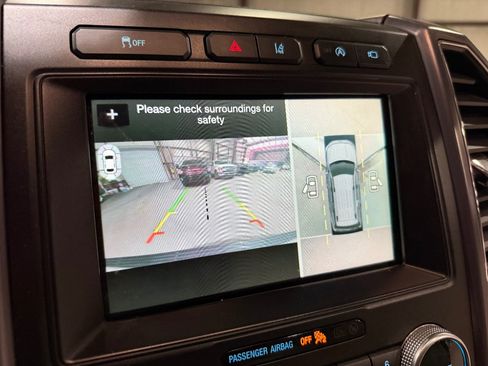 Used 2018 Ford Expedition Platinum RWD image 36