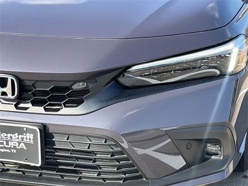 Used 2024 Honda Civic Sport Touring image 9