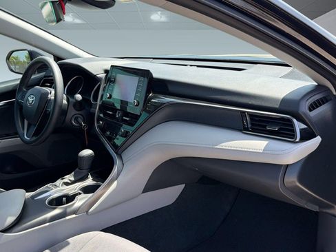 Used 2022 Toyota Camry LE FWD image 26