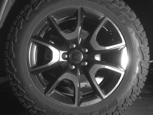 Used 2025 Jeep Compass Trailhawk AWD/4WD image 14