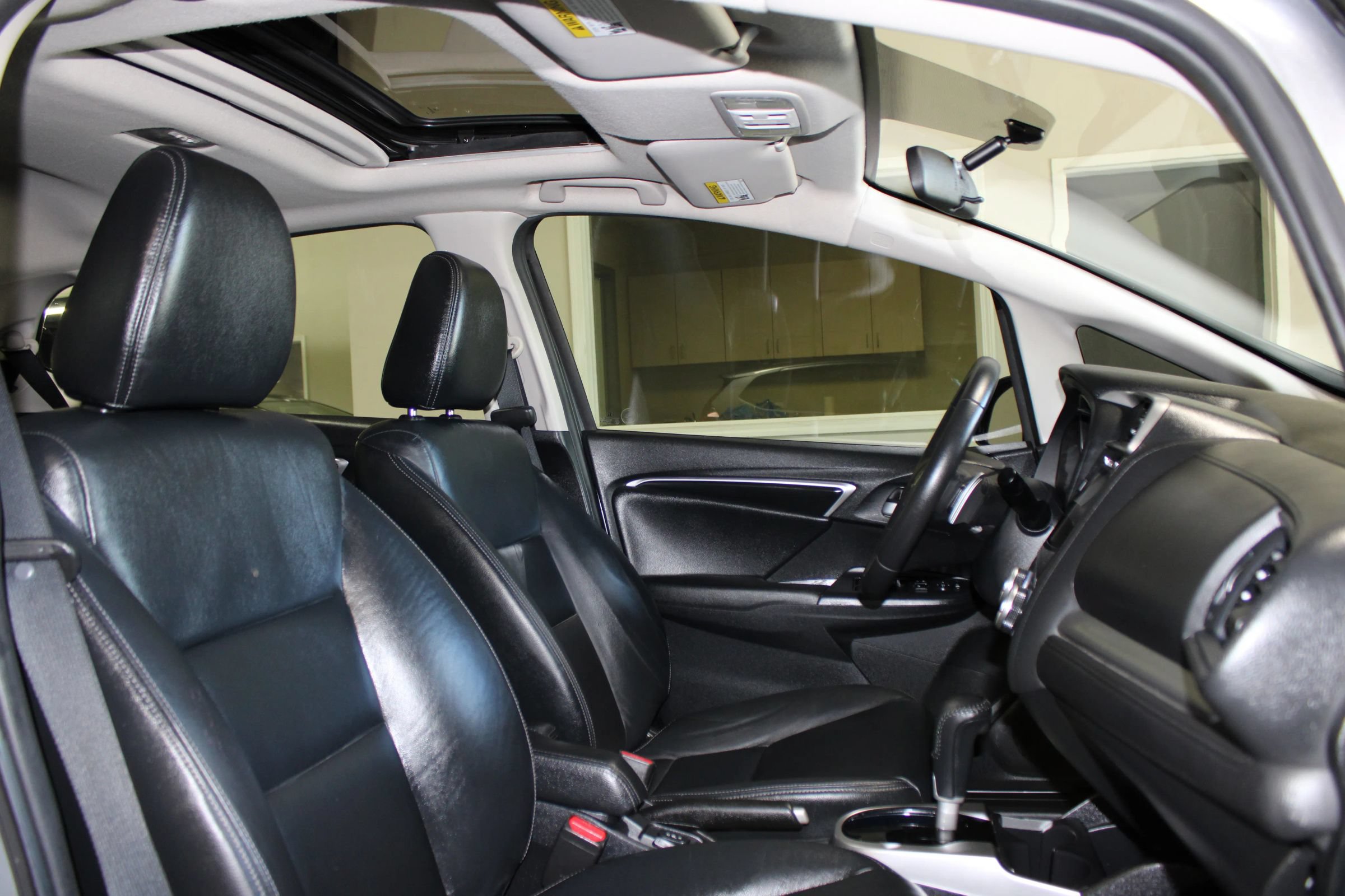 Used 2017 Honda Fit EX-L image 34