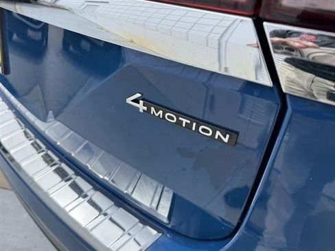 New 2025 Volkswagen Atlas SEL image 11