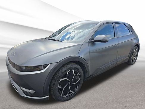 Used 2023 Hyundai Ioniq 5 SEL image 1