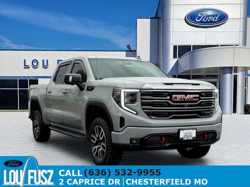 Used 2024 GMC Sierra 1500 AT4 w/ Technology Package image 1