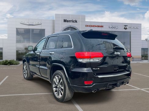 Used 2017 Jeep Grand Cherokee Overland AWD/4WD image 8