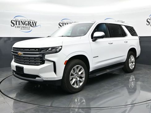 Used 2024 Chevrolet Tahoe Premier AWD/4WD image 3