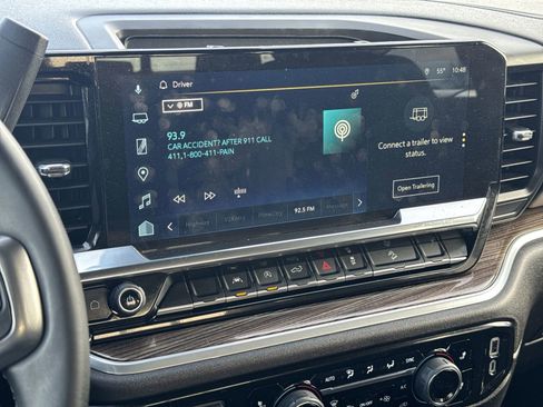 Used 2025 Chevrolet Silverado 1500 LT w/ Z71 Off-Road Package image 23