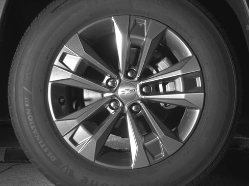 Used 2025 Chevrolet Equinox LT image 13