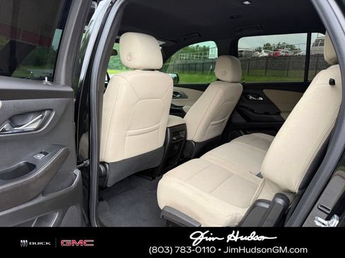 Certified 2023 Chevrolet Traverse LS FWD image 23