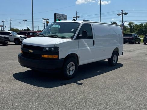 New 2025 Chevrolet Express 2500 w/ Driver Convenience Package image 8