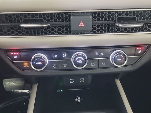 Certified 2026 Honda HR-V EX-L image 30