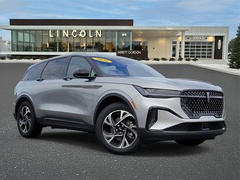 Certified 2024 Lincoln Nautilus Premier w/ Equipment Group 102A image 1