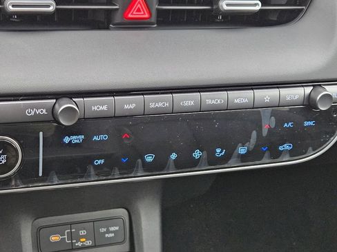 New 2026 Hyundai Ioniq 5 Limited image 23