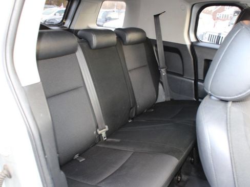 Used 2008 Toyota FJ Cruiser 4WD image 18