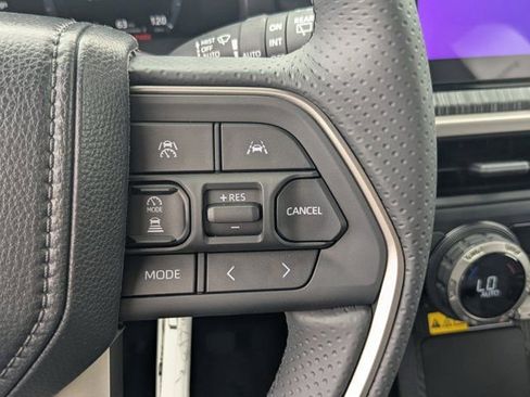 New 2026 Toyota 4Runner 4WD image 27