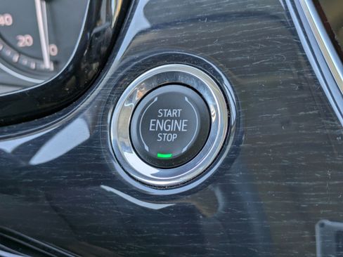 Certified 2024 Cadillac XT6 Premium Luxury w/ Technology Package image 31