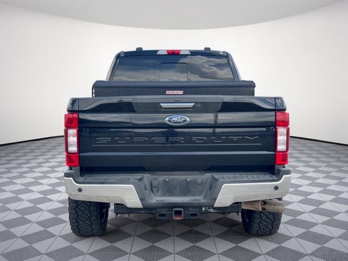 Used 2020 Ford F250 Lariat w/ Lariat Value Package AWD/4WD image 11