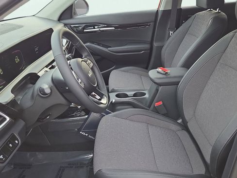 New 2026 Kia Seltos S image 14
