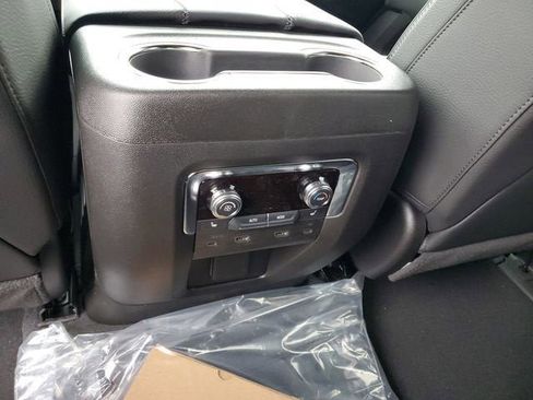 New 2026 GMC Yukon XL Denali image 16