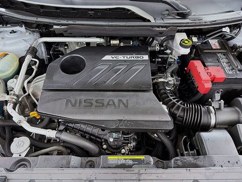Used 2023 Nissan Rogue SV AWD/4WD image 15