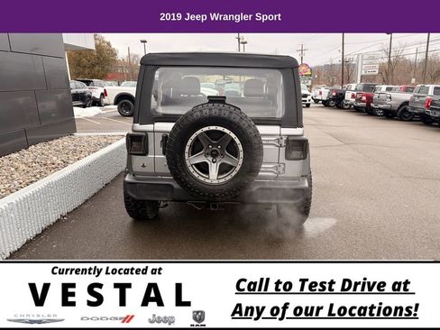Used 2019 Jeep Wrangler Sport image 8