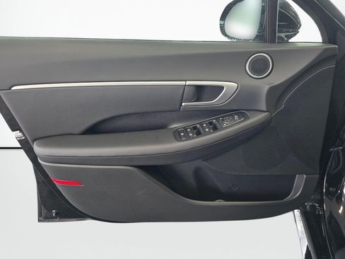 New 2026 Hyundai Sonata SEL AWD/4WD image 32