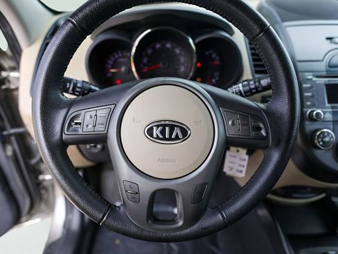 Used 2011 Kia Soul ! image 15