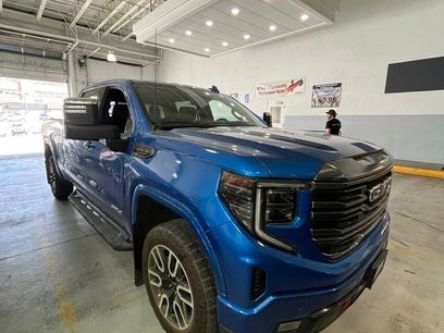 Used 2023 GMC Sierra 1500 AT4 w/ Technology Package