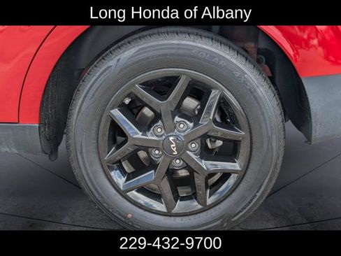 Used 2022 Kia Soul LX w/ Technology Package FWD image 11