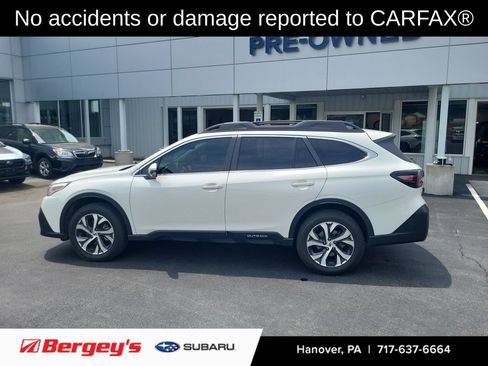 Certified 2022 Subaru Outback Limited AWD/4WD image 2