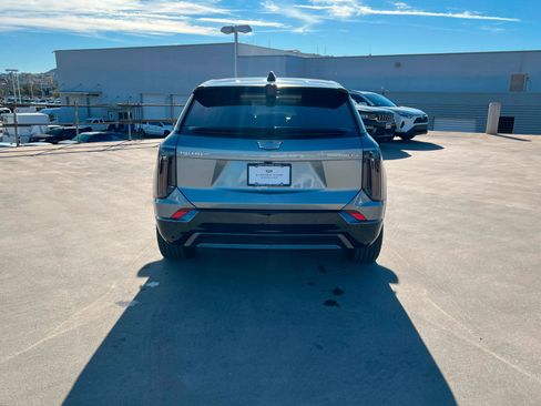 New 2026 Cadillac Optiq Sport 2 image 5