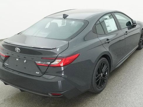 New 2026 Toyota Camry SE FWD image 11