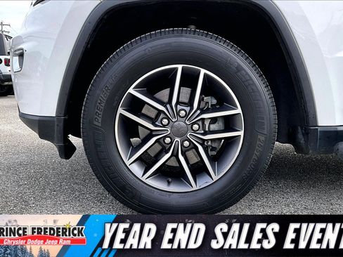 Used 2020 Jeep Grand Cherokee Limited image 8