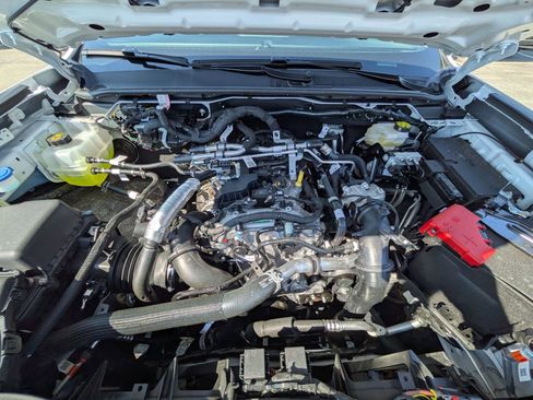 New 2026 Ford Ranger XLT w/ FX4 Off-Road Package image 5