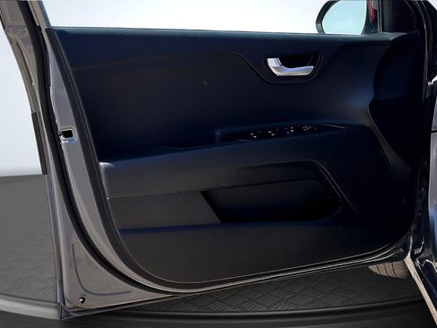 Used 2023 Kia Rio S image 23