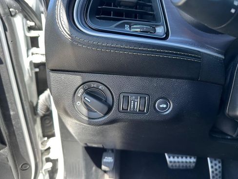 Used 2023 Dodge Challenger R/T Scat Pack RWD image 17
