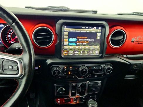 Used 2020 Jeep Gladiator Rubicon image 17