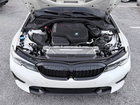 Used 2021 BMW 330i Sedan image 10