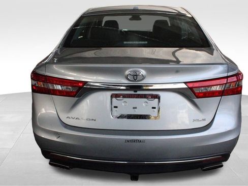 Used 2017 Toyota Avalon XLE image 15