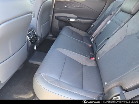 New 2026 Lexus RX 450h AWD image 25