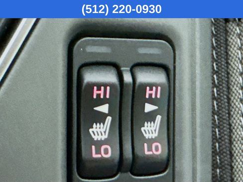 Used 2025 Subaru Crosstrek 2.0i Premium image 24